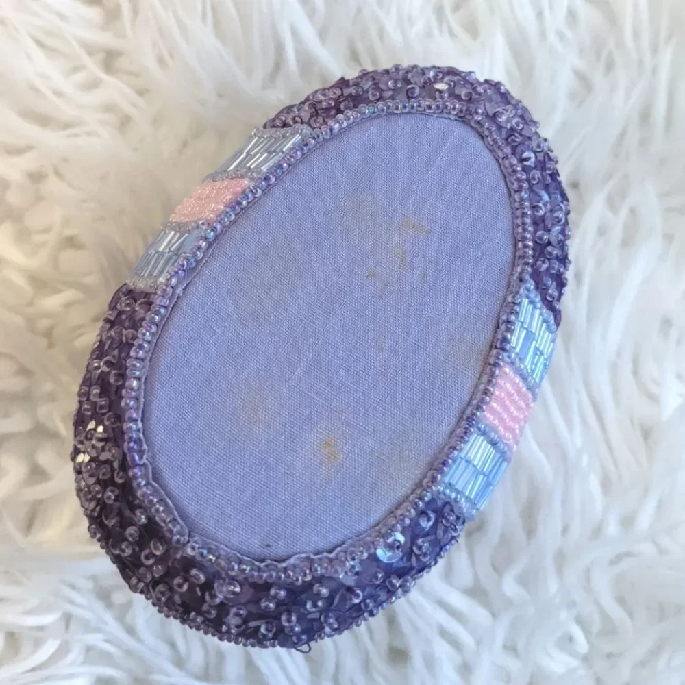 GAC RARE DECORATIVE EASTER EGG FILLABLE TRINKET / GIFT BOX WITH BEADS & SEQUINS